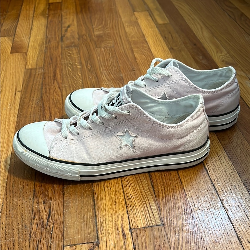 Converse Women's One Star